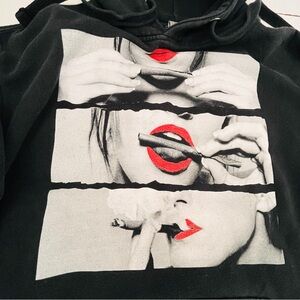 Cool Black Smoking Graphic Hoodie
